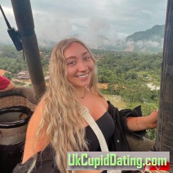 Doveny, 19891030, Notting Hill, Holland Park, London, United Kingdom Doveny, 19891030, Notting Hill, Holland Park, London, United Kingdom