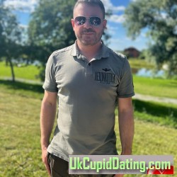 scottlarry237, 19680826, Lancing, West Sussex, United Kingdom