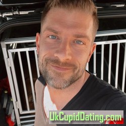 Adams338282, 19830607, Liphook, Hapshire, United Kingdom Adams338282, 19830607, Liphook, Hapshire, United Kingdom